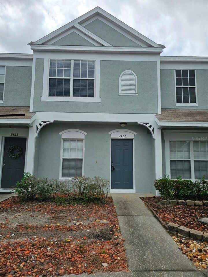 2456 Lake Woodberry Circle  Brandon FL 33510 photo
