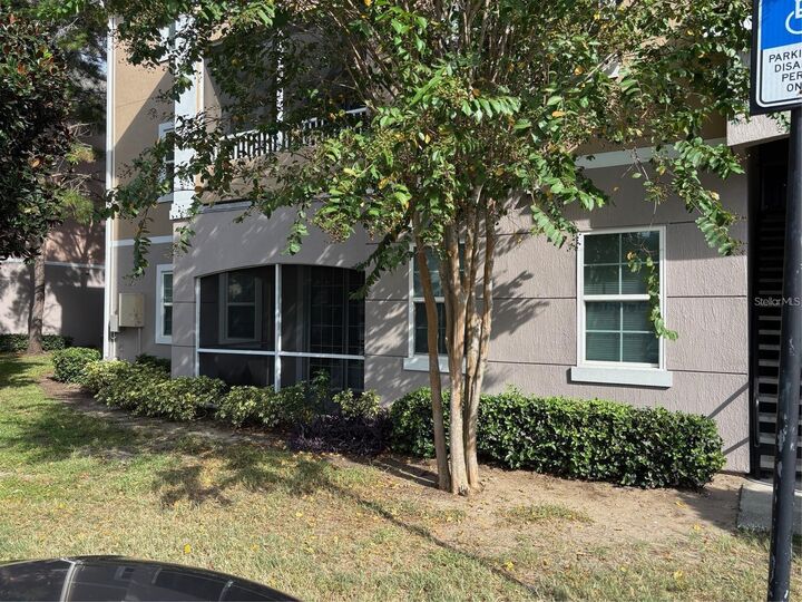 6627 Queens Borough Avenue 101  Orlando FL 32835 photo
