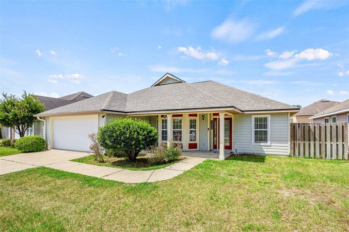 Property Photo: 7634 SW 88th Street FL 32608