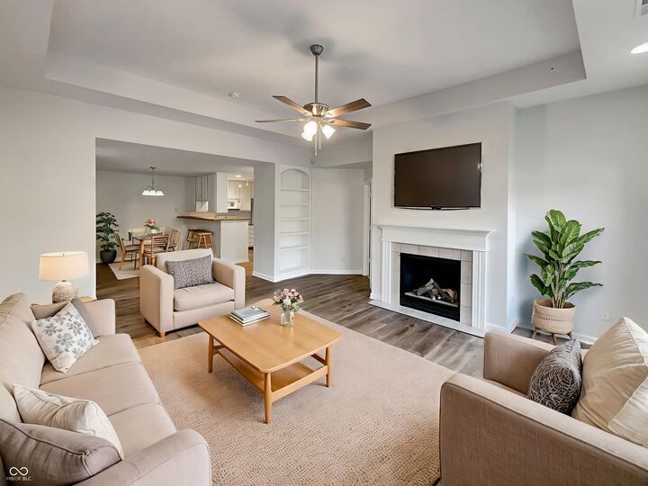 Property Photo: 1616 Briarstone Way IN 46227