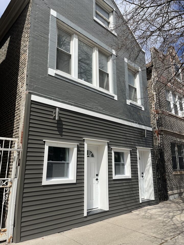 1456 N Ashland Avenue  Chicago IL 60622 photo