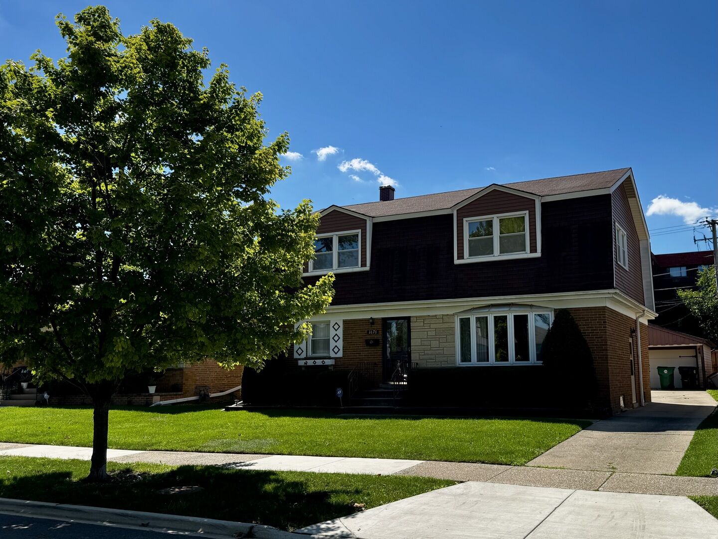 Property Photo:  1878 Mandel Avenue  IL 60154 