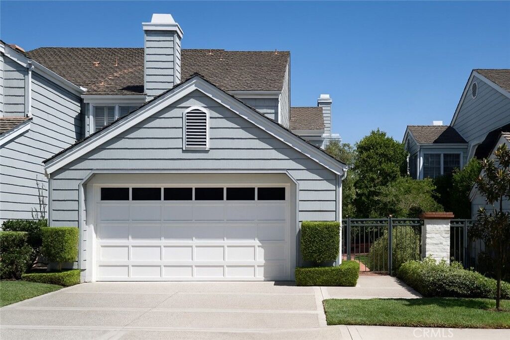 Property Photo:  81 Hillsdale Drive  CA 92660 