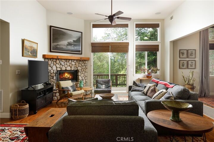 Property Photo:  929 Lucerne Lane  CA 92352 