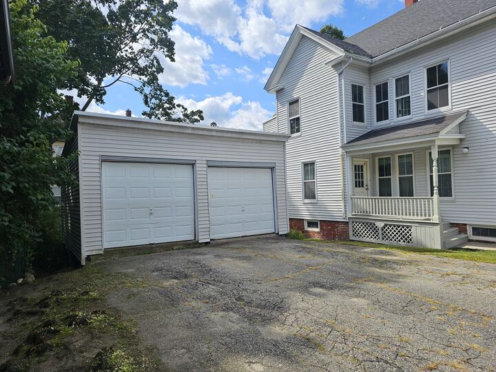 Property Photo:  84 Summer Street  ME 04210 