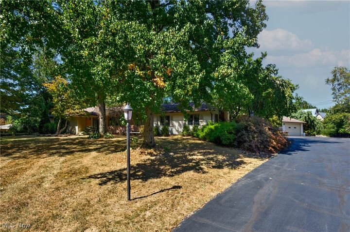 Property Photo: 3770 Fairway Drive OH 44406