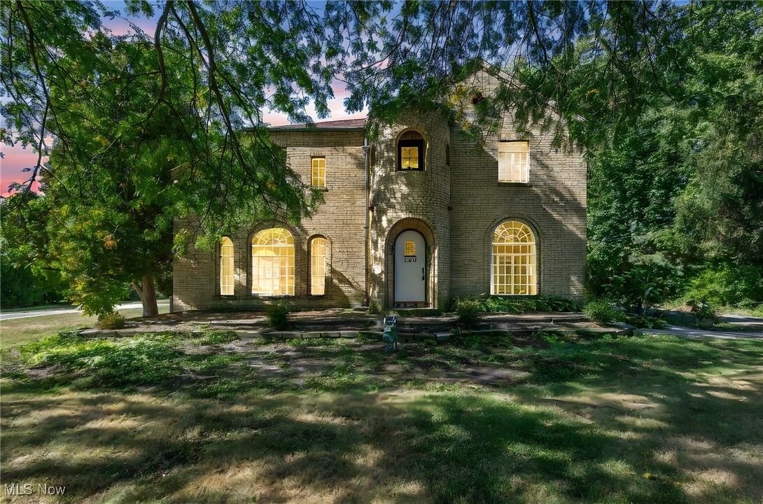 Property Photo:  160 Benedict Avenue  OH 44857 