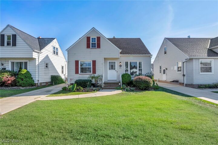 4607 Redfern Road  Cleveland OH 44134 photo