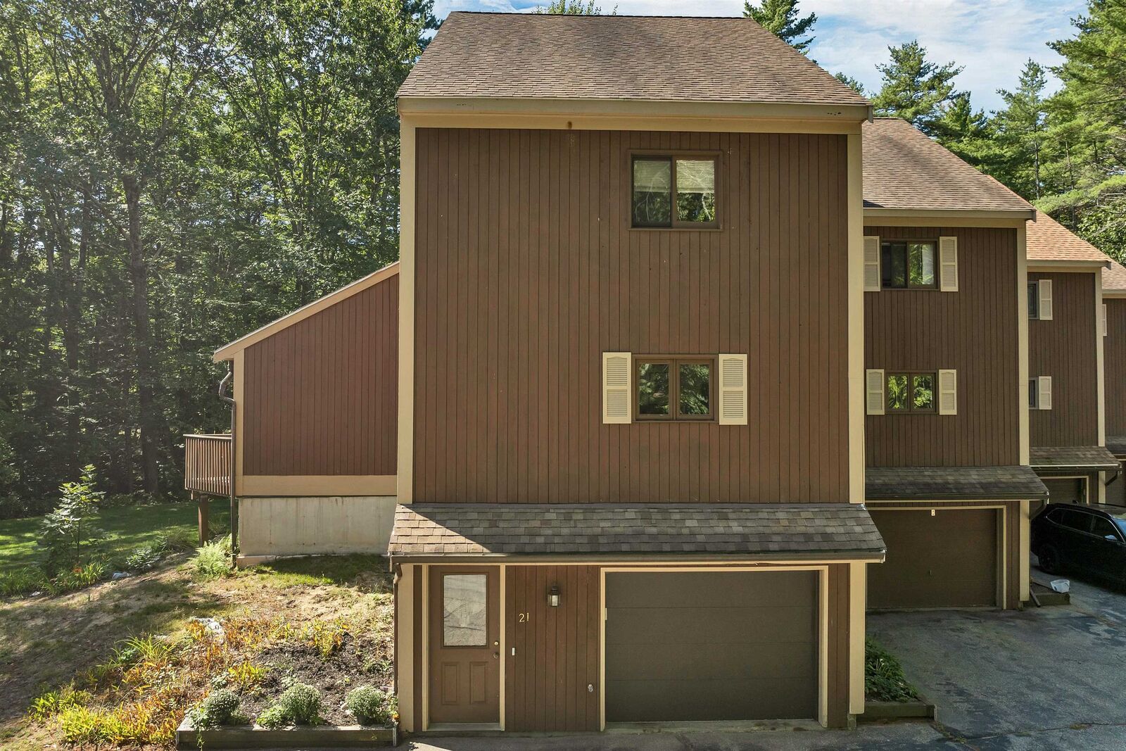 Property Photo:  153 Coffin Road  NH 03042