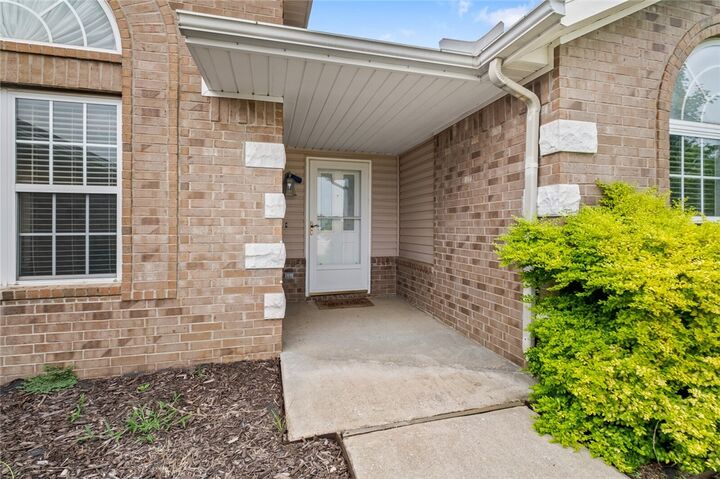 Property Photo:  1901 SW Columbus Road  AR 72713 