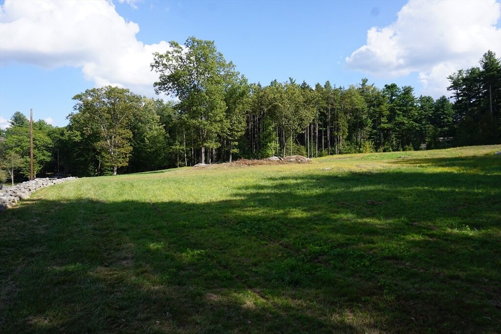 Property Photo:  25 Madigan Ln  MA 01451 