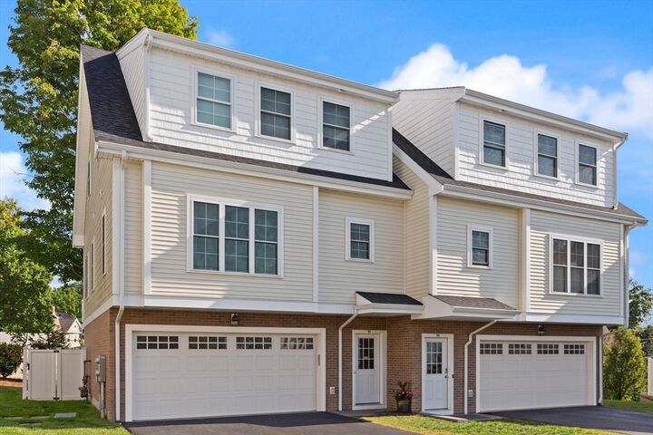 Property Photo: 253 Nahatan 11 MA 02062