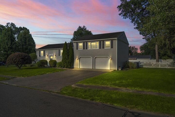 144 Mallard Circle  Agawam MA 01001 photo