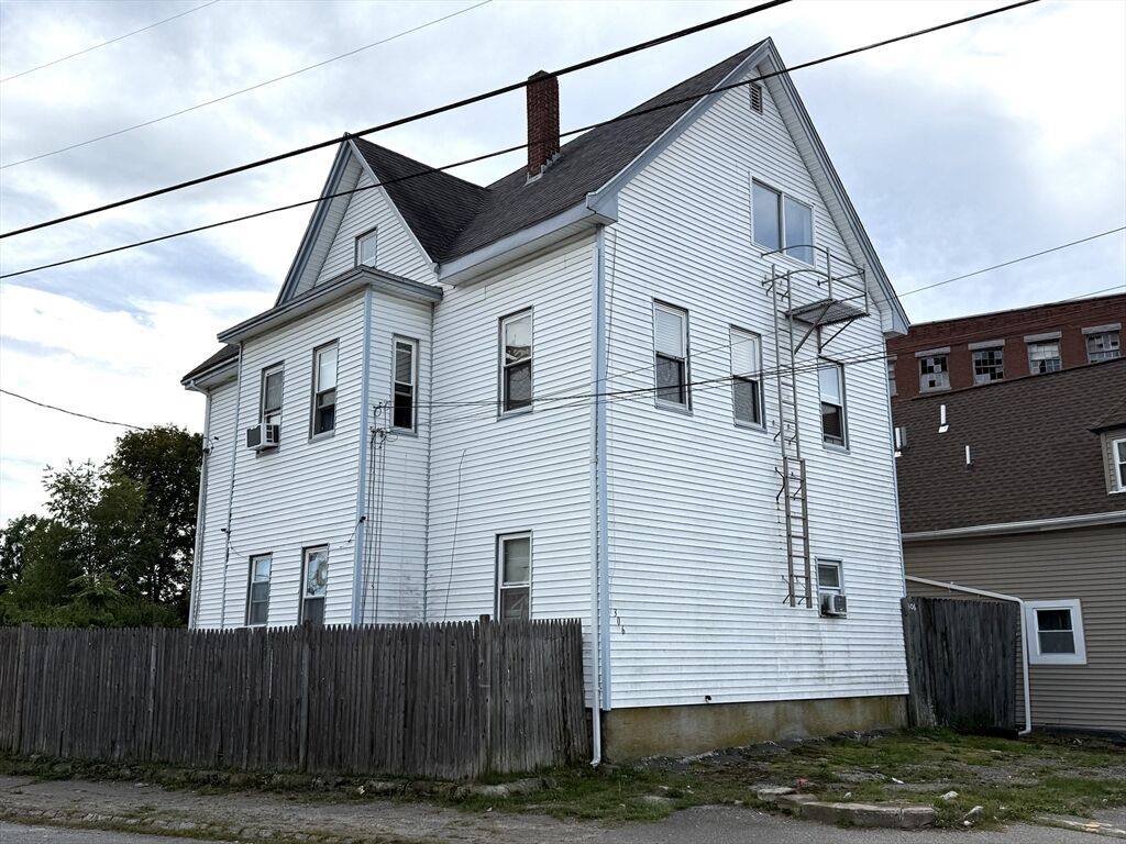 Property Photo:  304 Whittenton St  MA 02780 