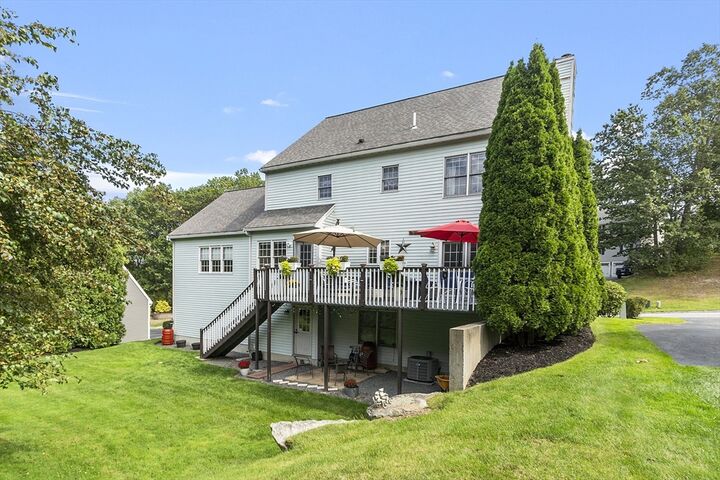 Property Photo:  5 Towne Hill Rd  MA 01835 