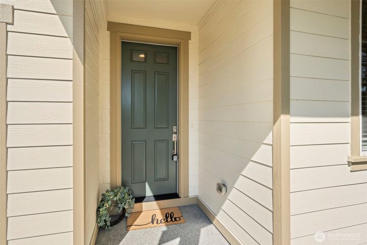 Property Photo:  5522  66th Way SE  WA 98513 