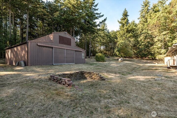 Property Photo:  1085  Harrison Street  WA 98277 