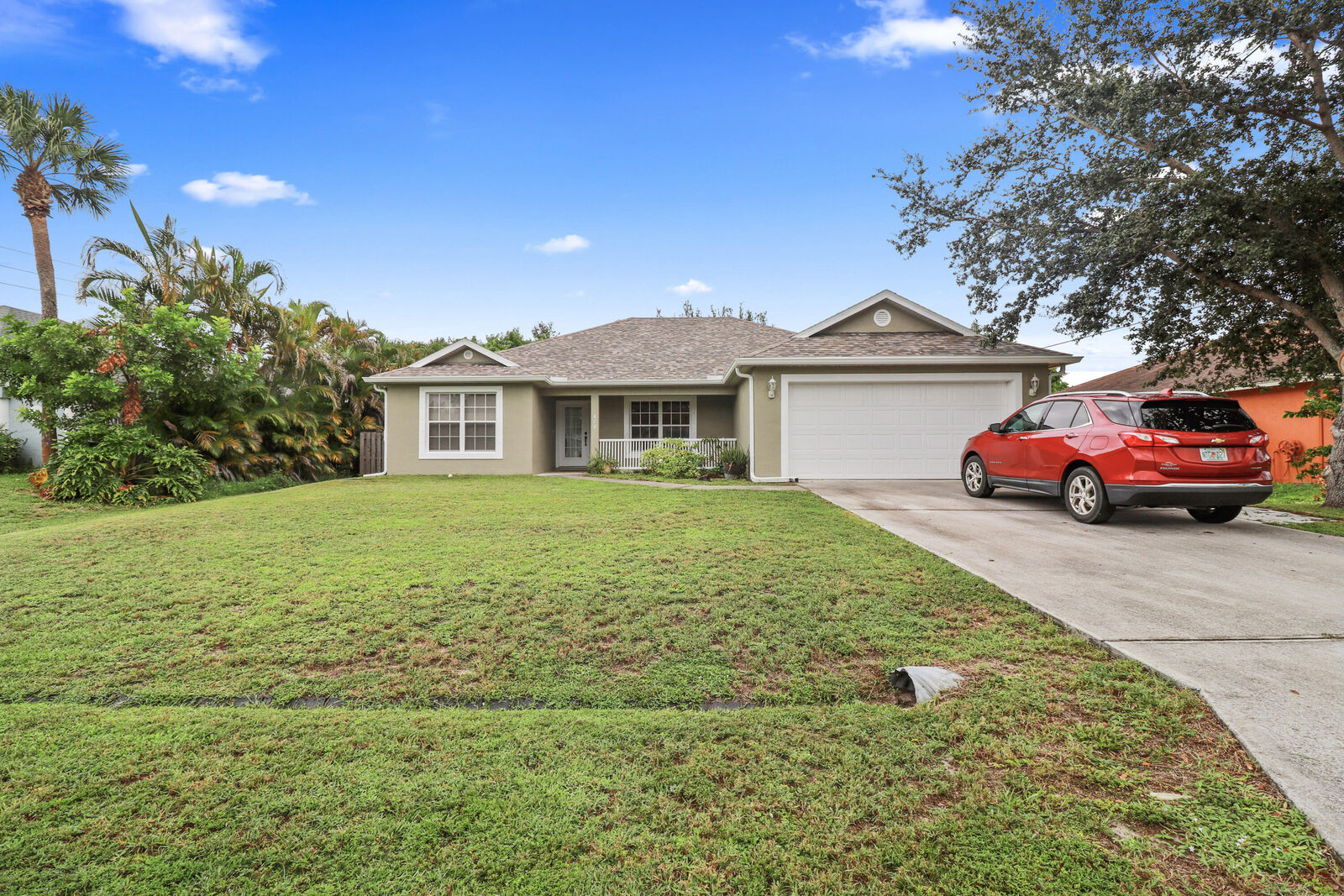 Property Photo: 679 SW Post Terrace FL 34953