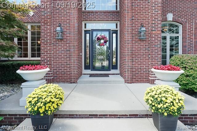 Property Photo:  54127 Salem Drive  MI 48316 