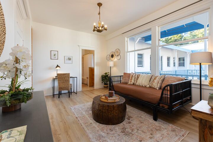 Property Photo:  260 High Street 204  CA 95060 
