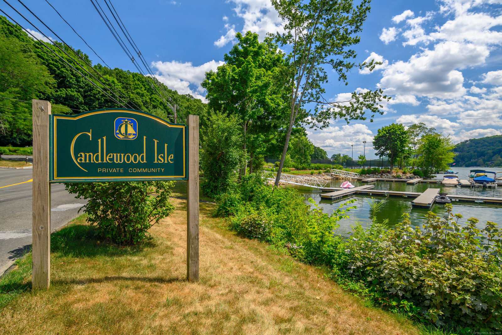 Property Photo:  5 High Trail Road  CT 06812 