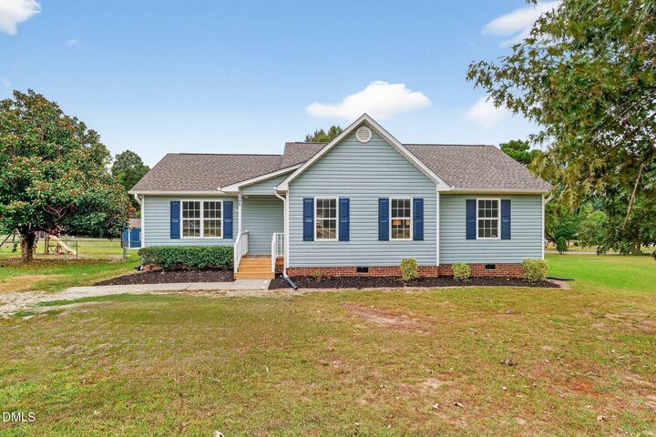 Property Photo: 300 Still Meadows Court NC 27504