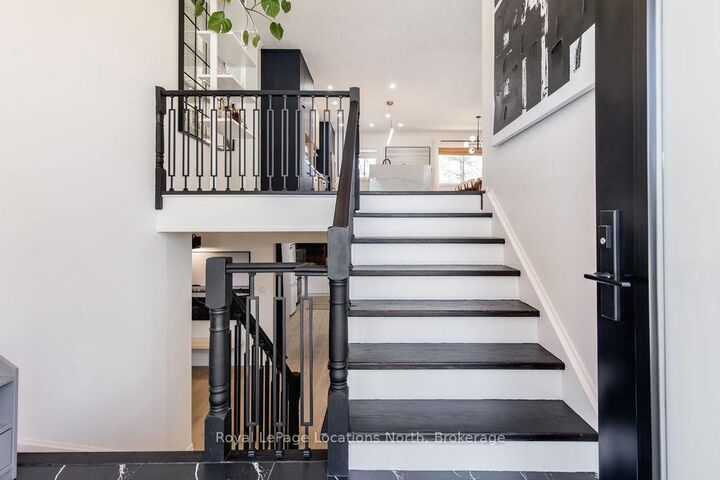 Property Photo:  256 Old Mosley Street  ON L9Z 2J2 