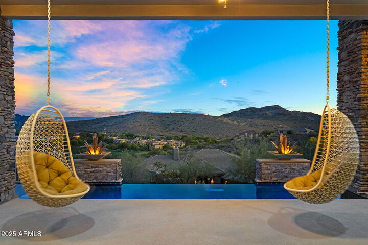 Property Photo:  13209 N 17th Place  AZ 85022 