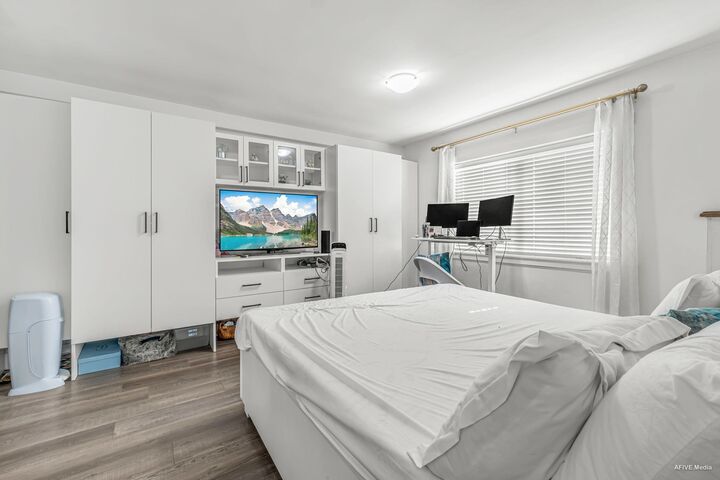 Property Photo: 2521 Wilding Crescent BC V2Y 1C8