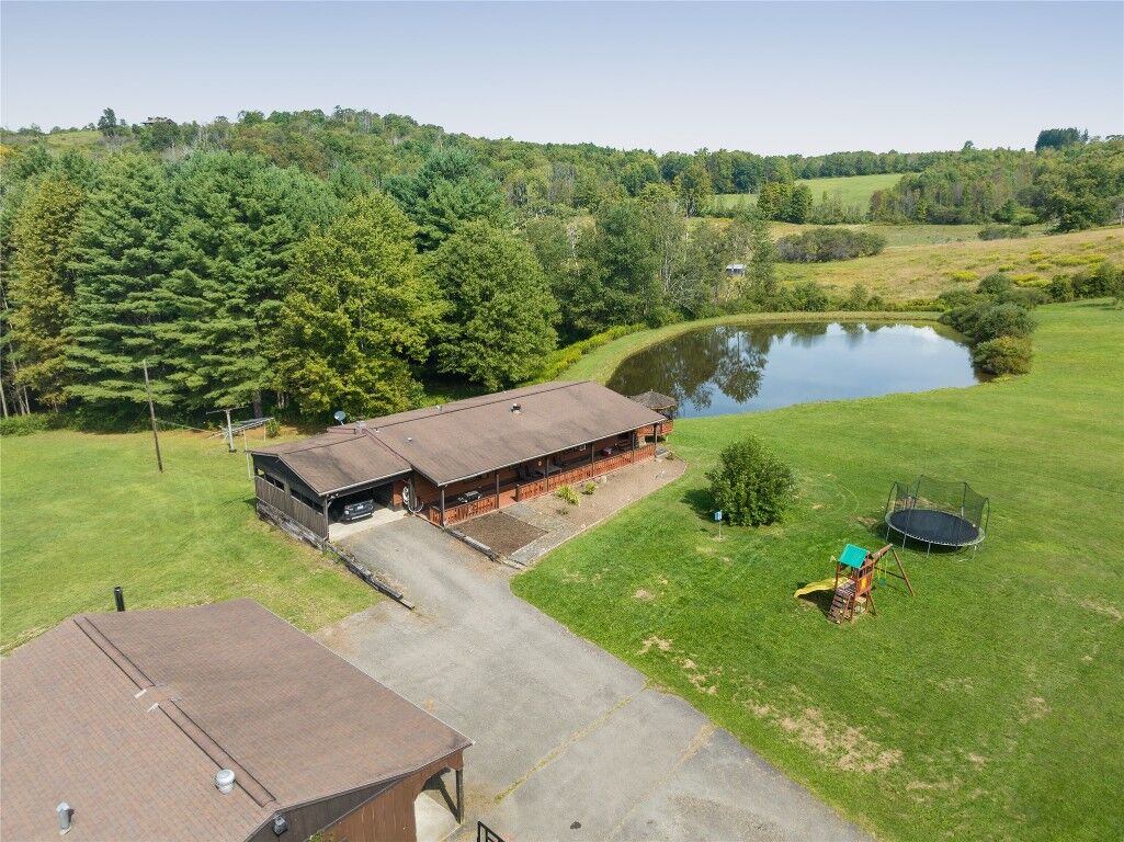 Property Photo:  438 Honeypot Road  NY 13743 