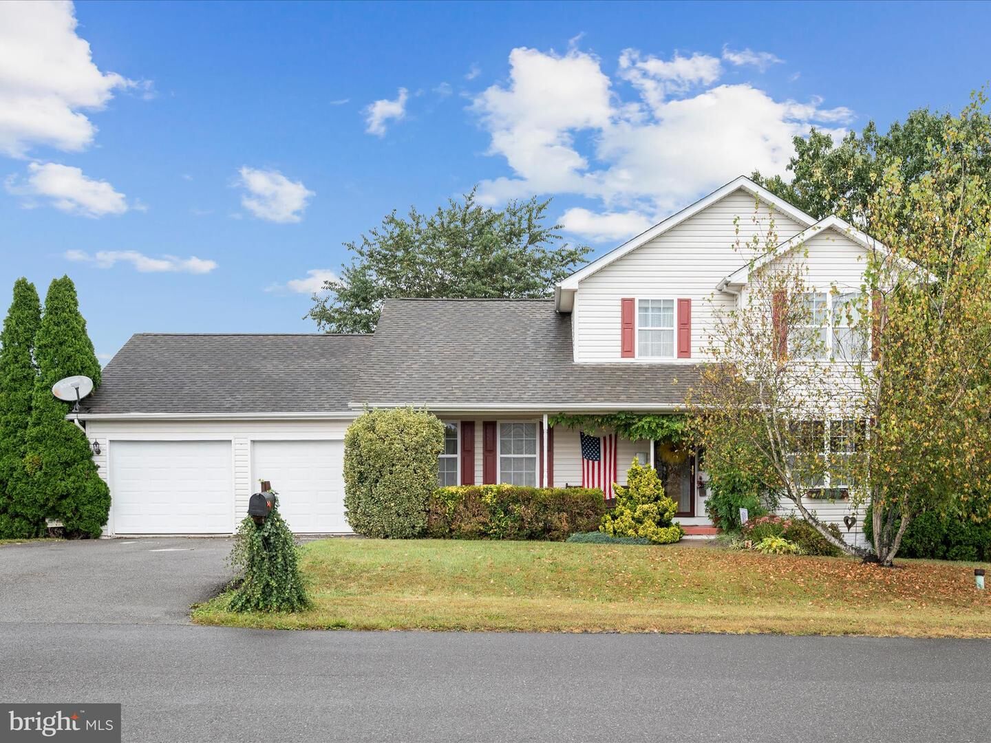 Property Photo:  306 Ford Circle  WV 25428 