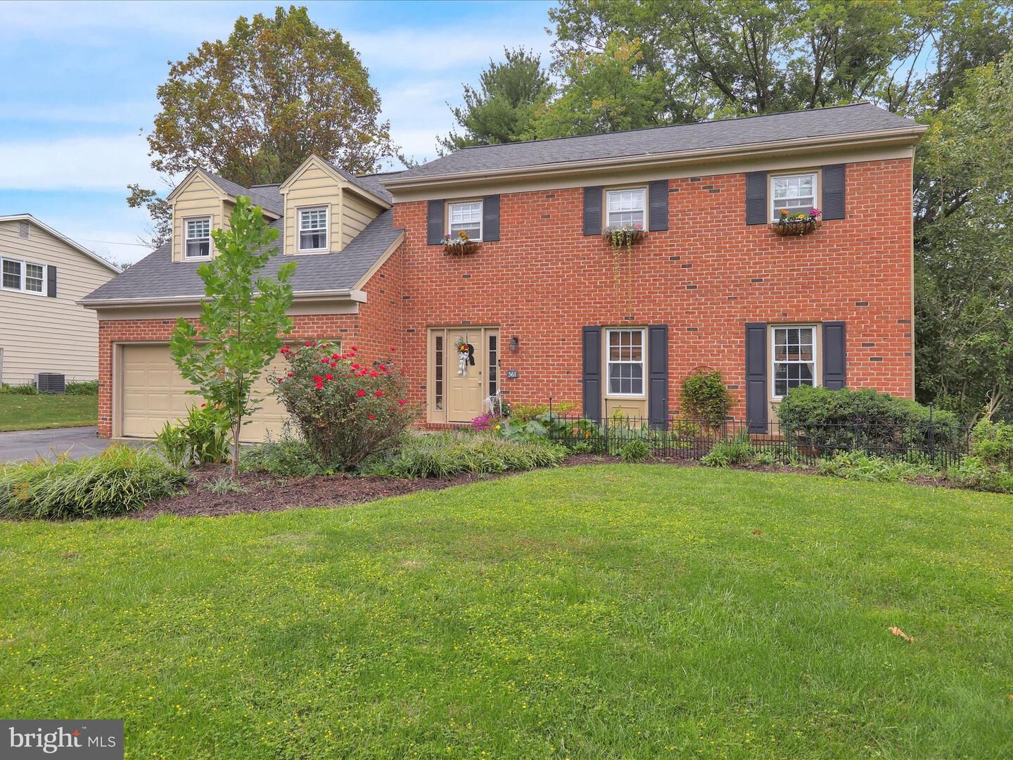 Property Photo: 561 Millcross Road PA 17601