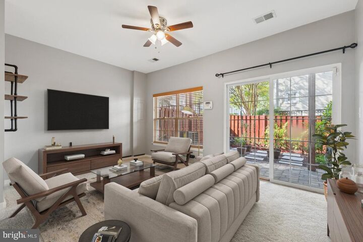 Property Photo:  5332 Chieftain Circle  VA 22312 