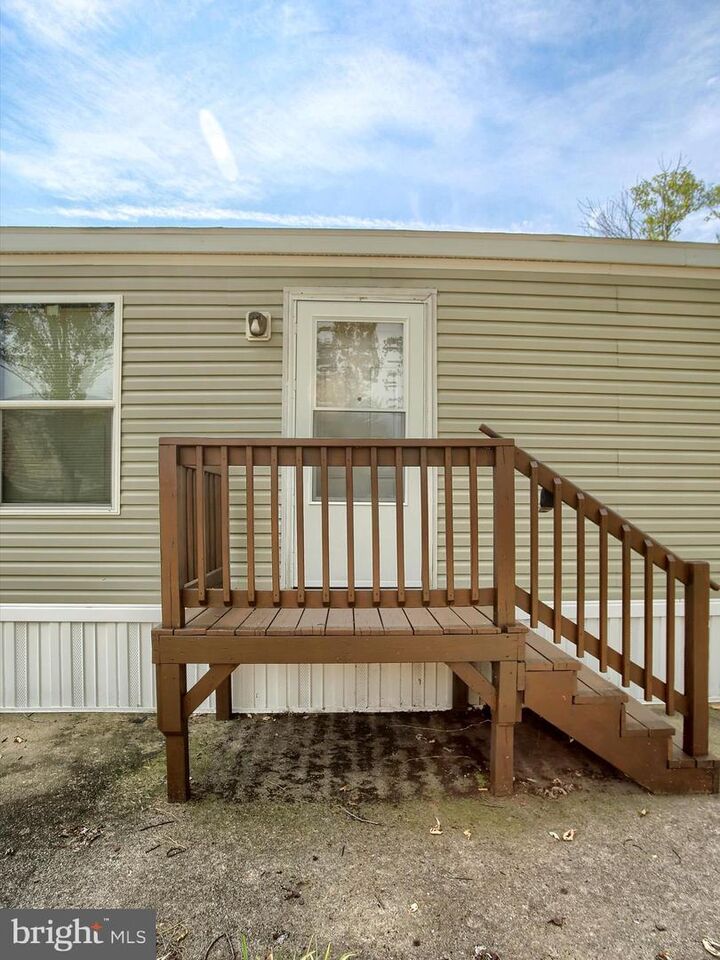 Property Photo:  4 Mimosa Lane  PA 17015 