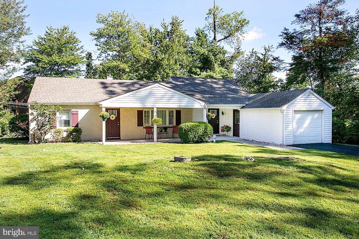 Property Photo: 336 Hillside Road PA 19406