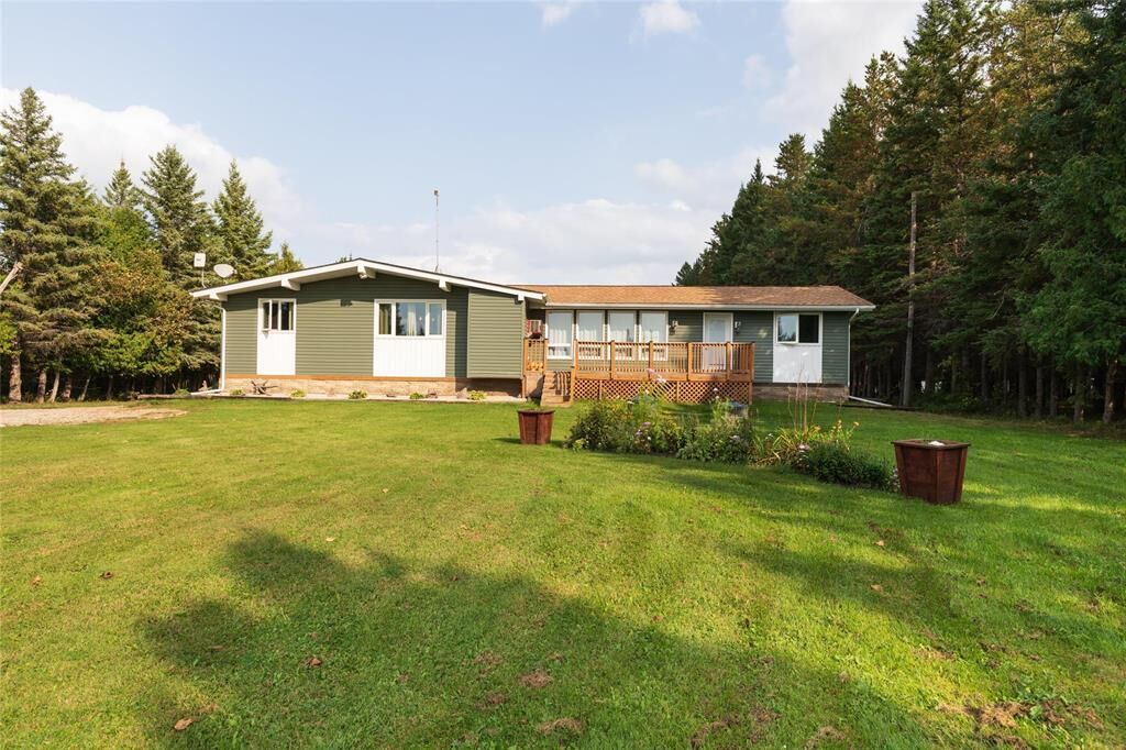 Photo de la propriété:  44023 Pr 506 Highway  MB R0E 0X0 
