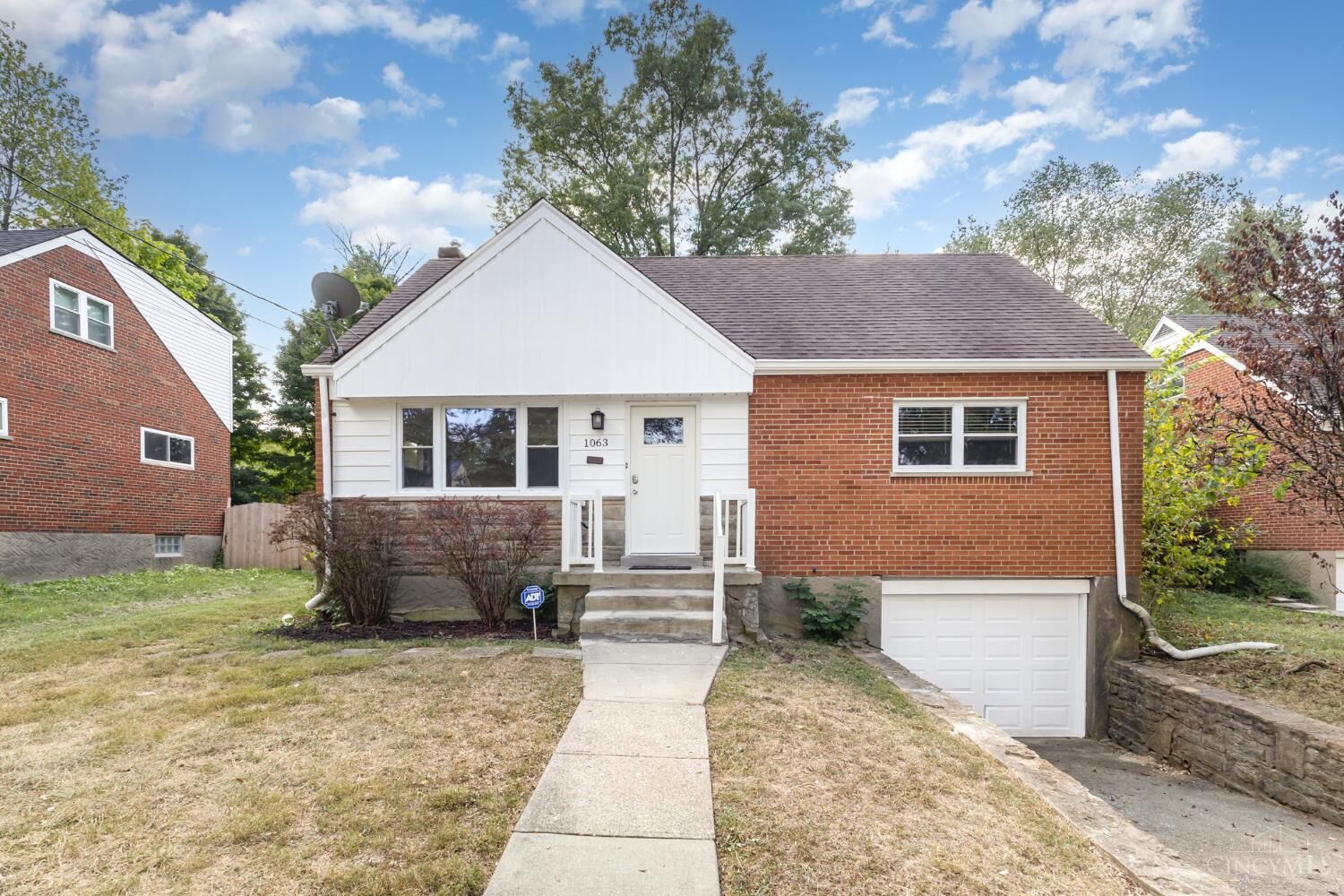Property Photo: 1063 Roxie Lane OH 45224