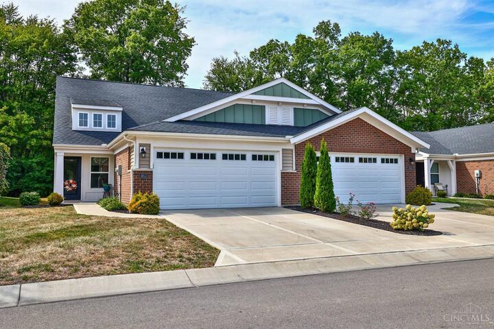 Property Photo:  5813 Parkview Lane  OH 45150 