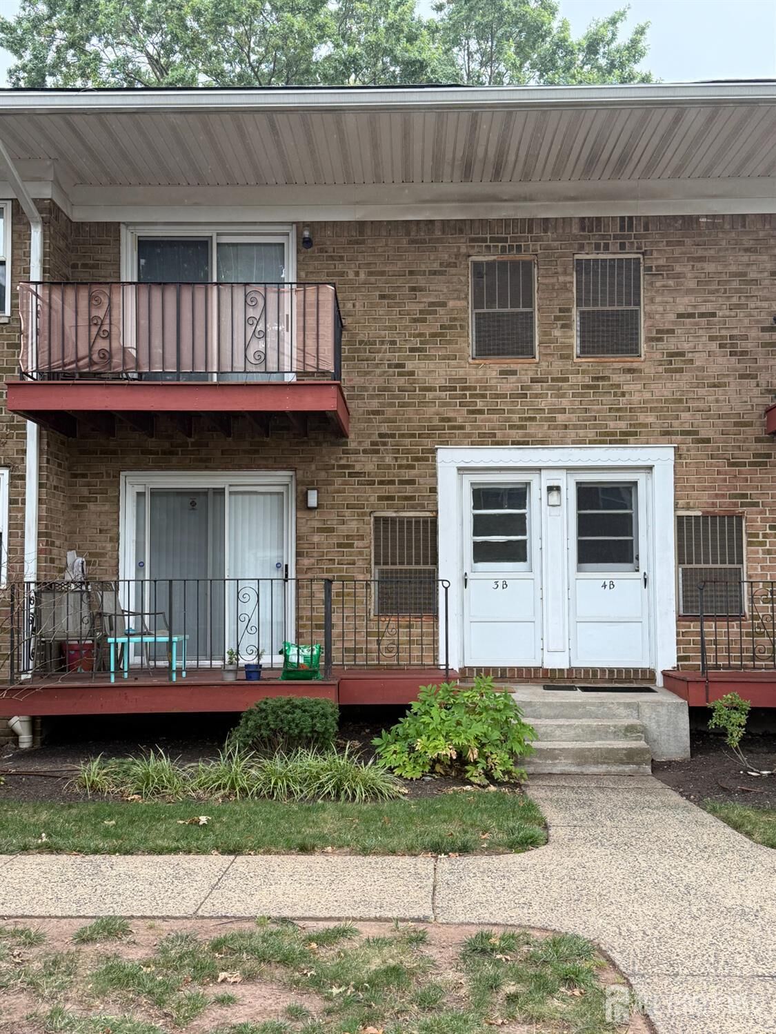 Property Photo:  57 Judson Street 3 B  NJ 08837 