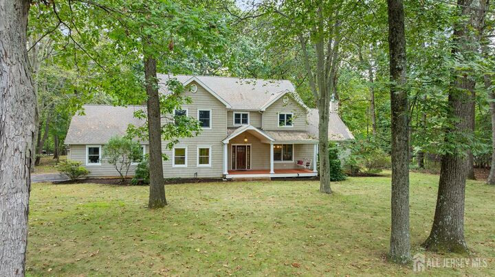 Property Photo:  