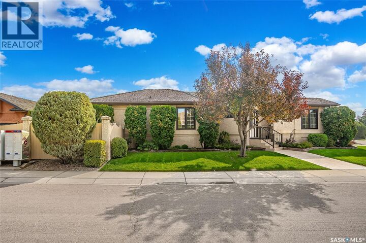 Property Photo:  802 Braeside View  SK S7V 1A7 