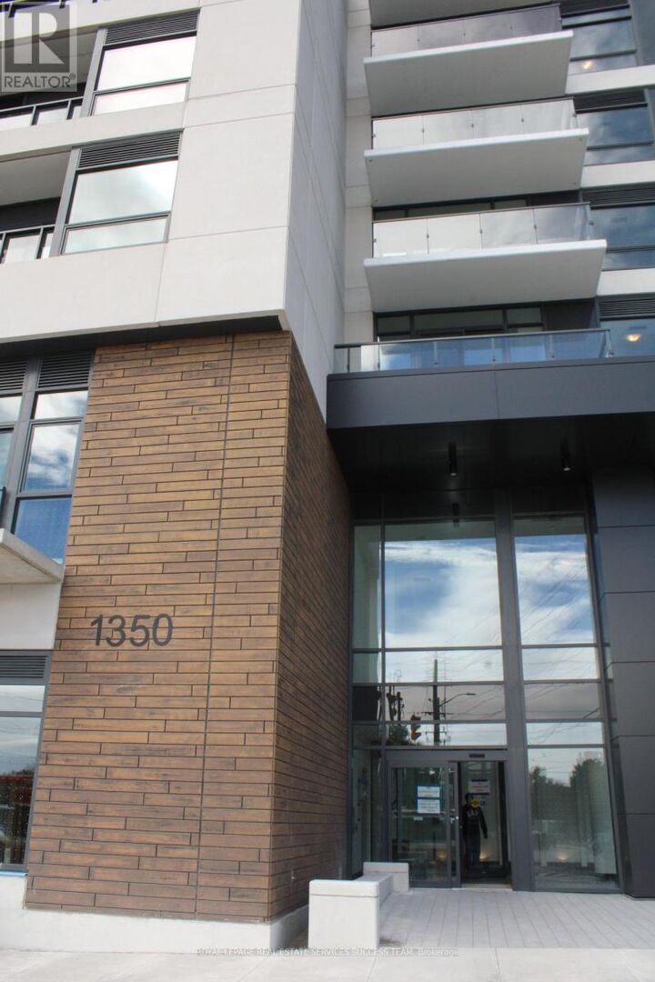 Property Photo:  1350 Ellesmere Road 726  ON M1P 0G6 