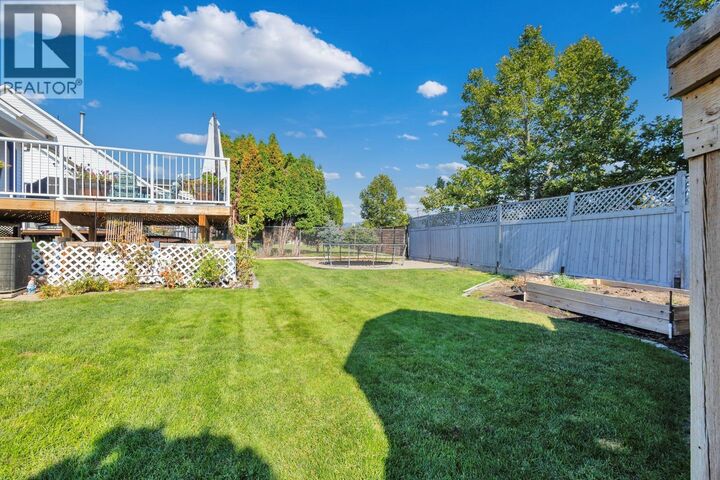 Property Photo:  325 McTavish Road  BC V1V 1P2 