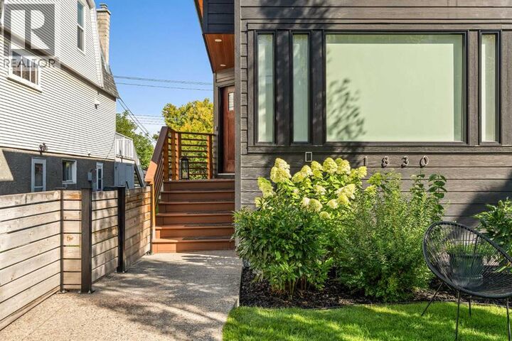 Property Photo: 1830 28 Avenue Southwest AB T2T 1J8