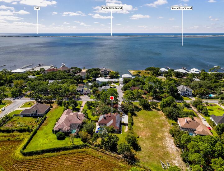 Property Photo: 4630 Soundside Drive FL 32563