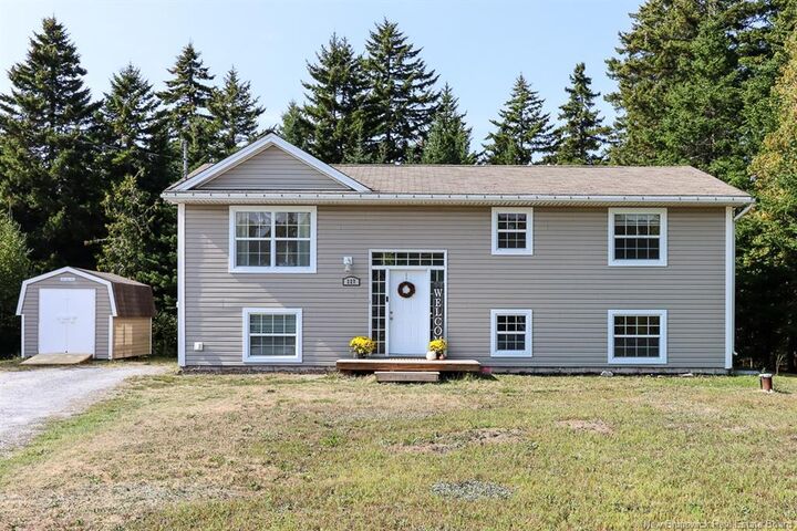 227 Vincent Road  Quispamsis NB E2E 0B3 photo