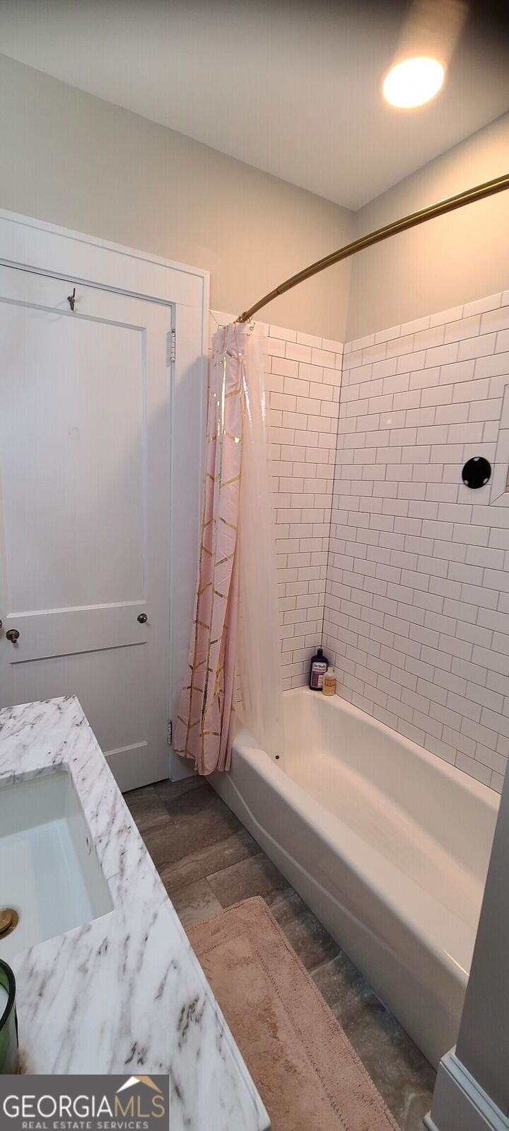 Property Photo:  865 Nottingham Drive  GA 31211 