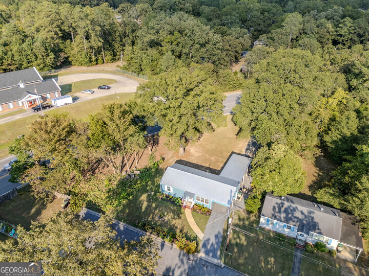 Property Photo: 124 Sheridan Drive NW GA 30165