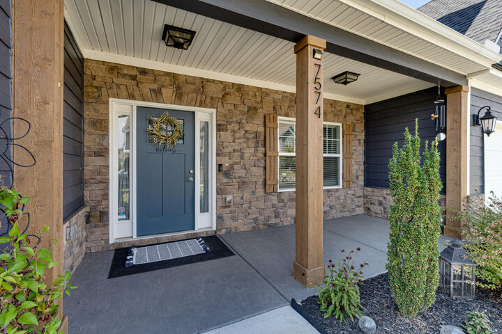 Property Photo: 7574 Catchfly Drive TN 37363