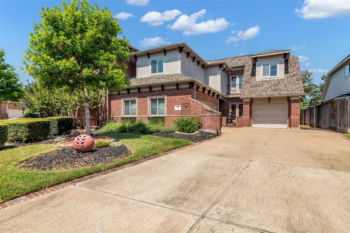 Property Photo:  1412 Cabot Lakes Dr  TX 77573 